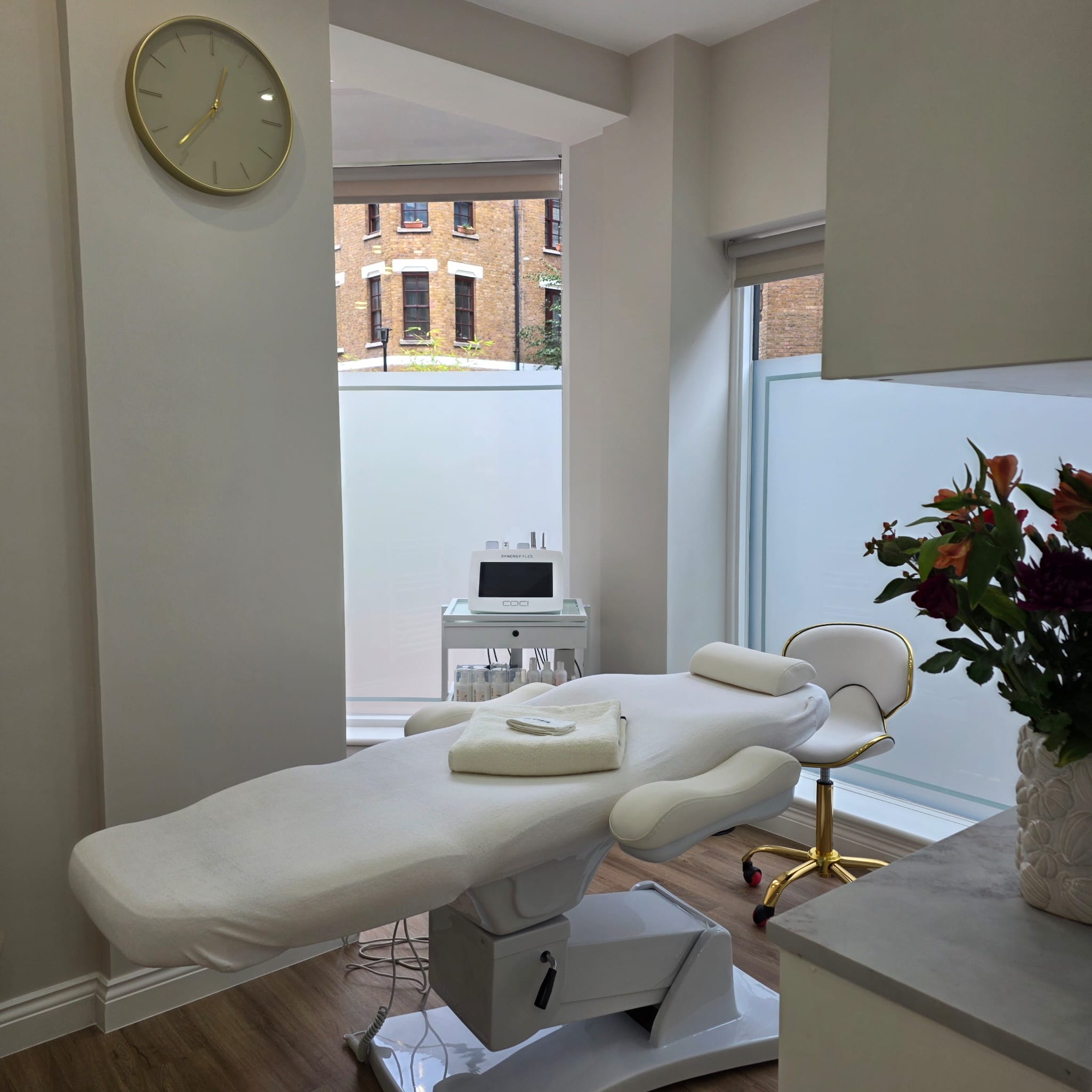 Health and Beauty Clinic London - a professional skin clinic in central London.